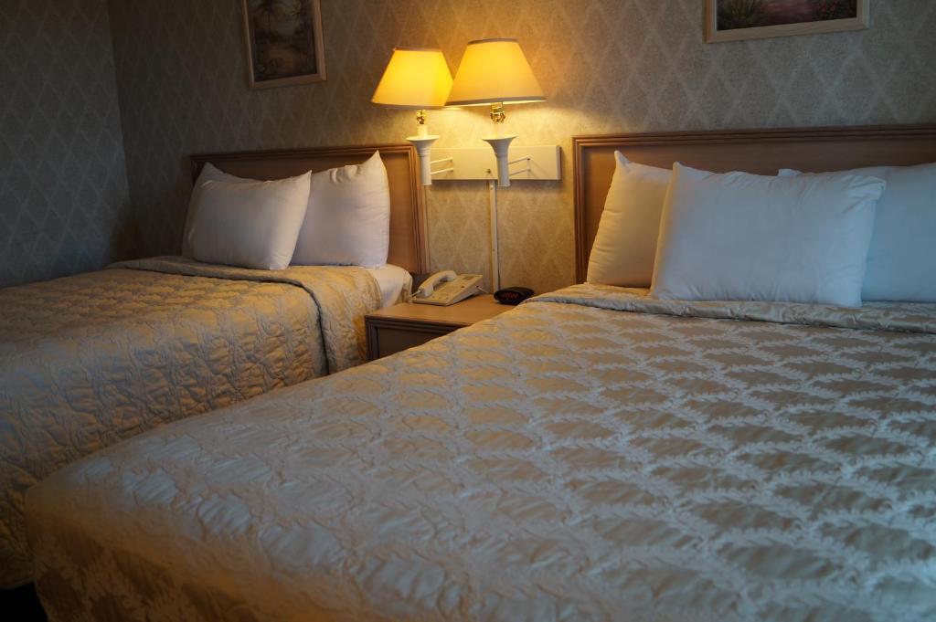 Pacific Inn Santa Cruz Quarto foto