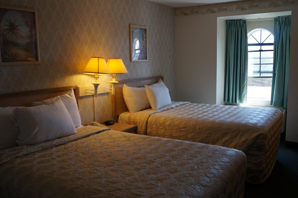 Pacific Inn Santa Cruz Quarto foto